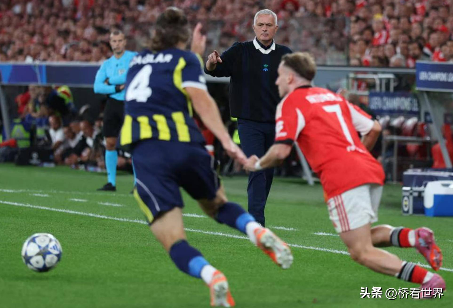 本菲卡力克皇马，贝尔梅开二度欧联杯