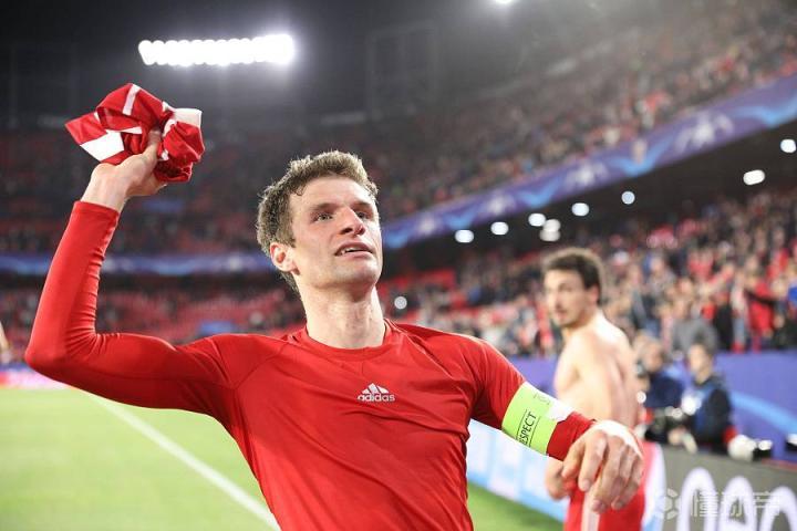 平台-马赛绝杀塞维利亚，穆勒扛起全队